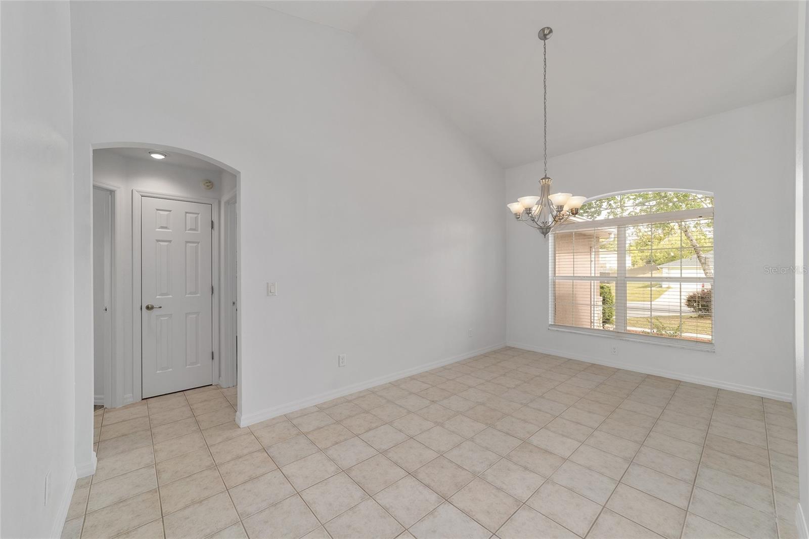 KINGSLAND COUNTRY ESTATE - Residential