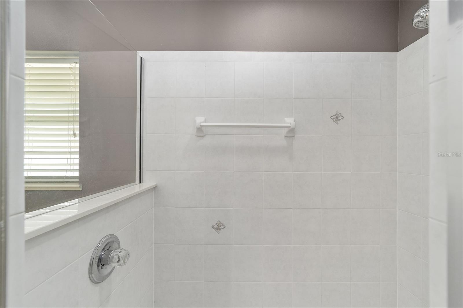 KINGSLAND COUNTRY ESTATE - Residential