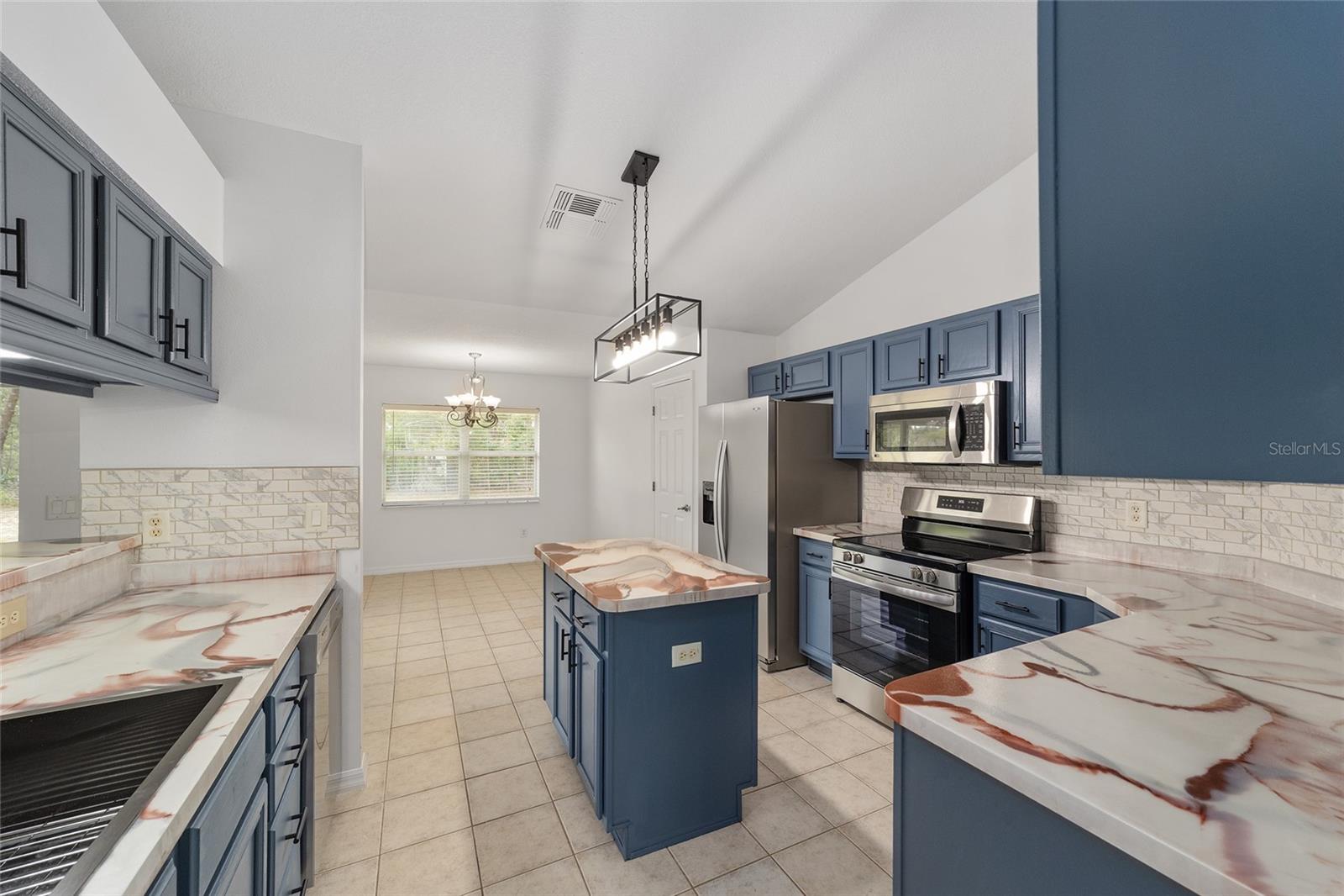 KINGSLAND COUNTRY ESTATE - Residential