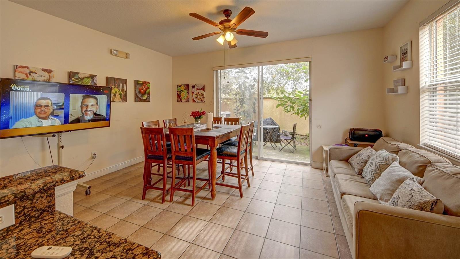 CRESTWYND BAY - Residential