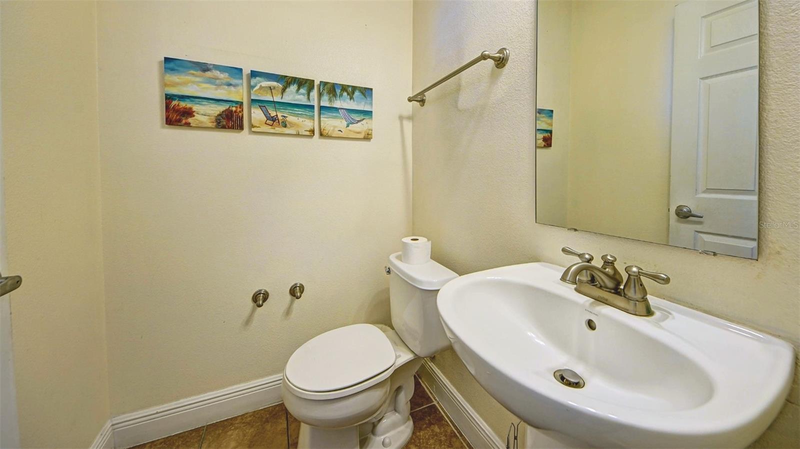 CRESTWYND BAY - Residential