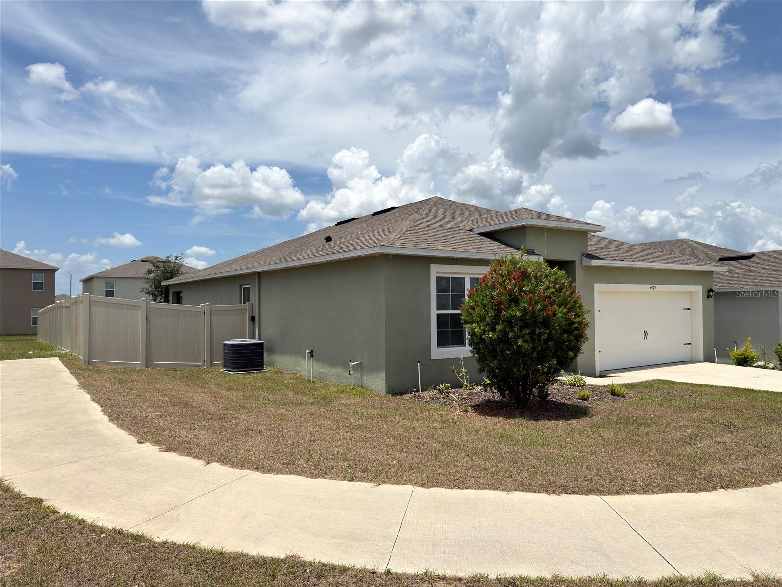 HAMMOCK RESERVE PH 1 - Residential
