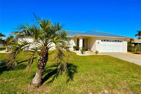 A home in PUNTA GORDA