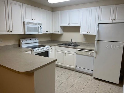 Photo of 501 SW 75th Street #D1, Gainesville, FL 32607 (MLS # GC543307)