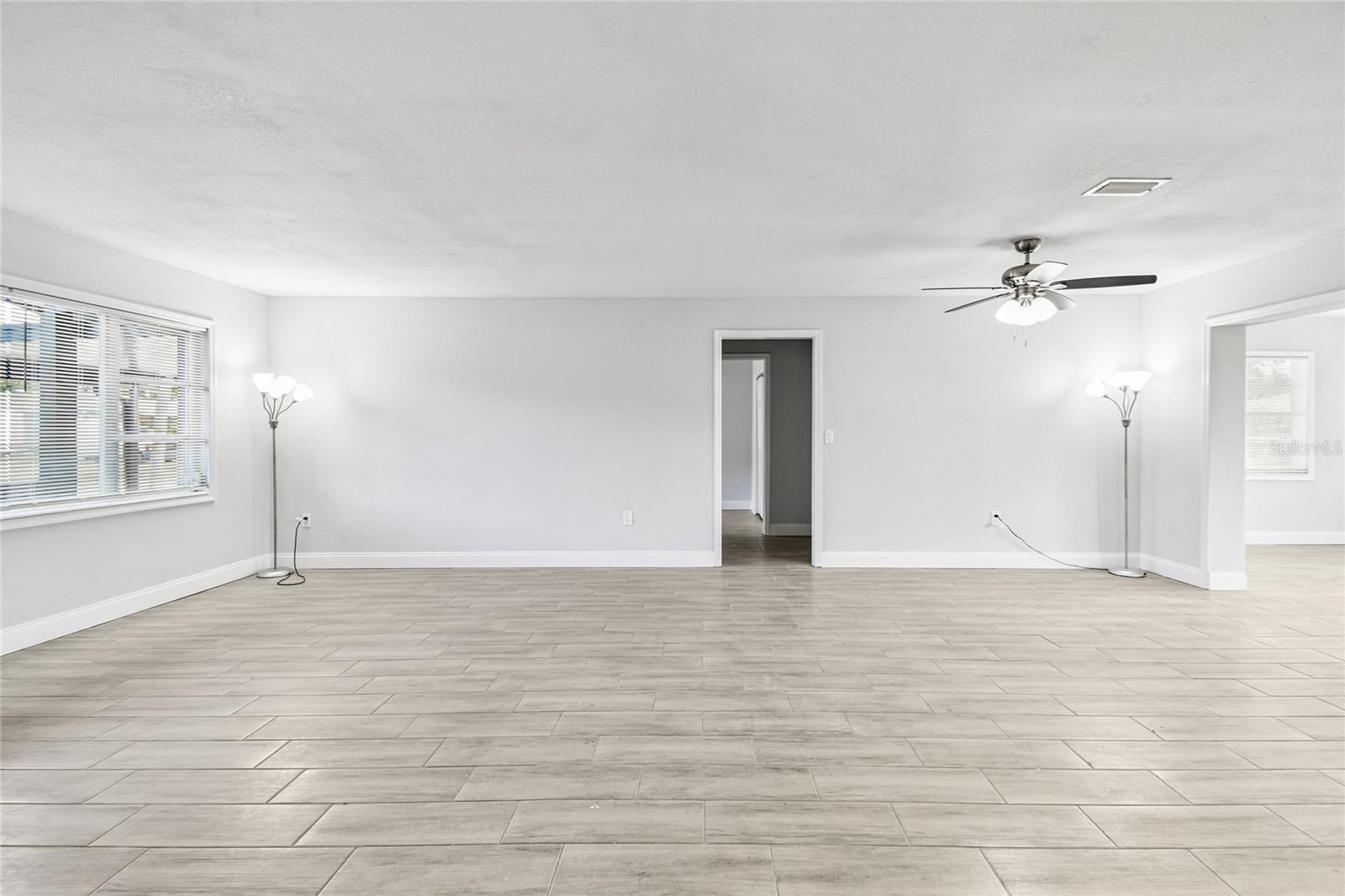 LAKE PARK - Residential