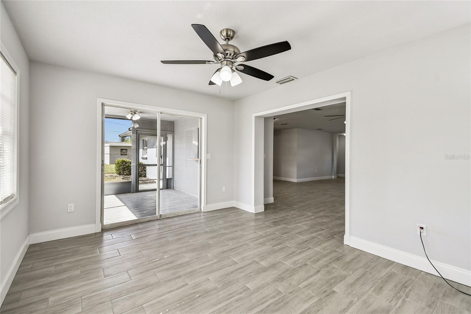 LAKE PARK - Residential