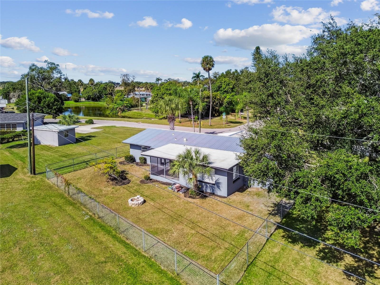 LAKE PARK - Residential