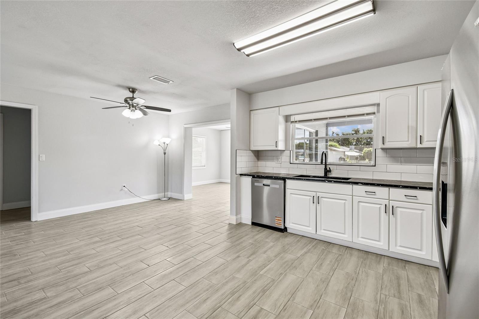 LAKE PARK - Residential