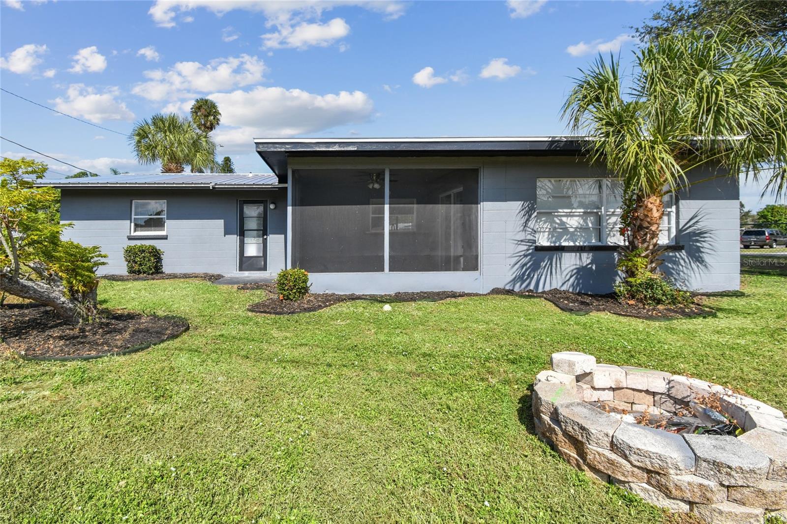 LAKE PARK - Residential