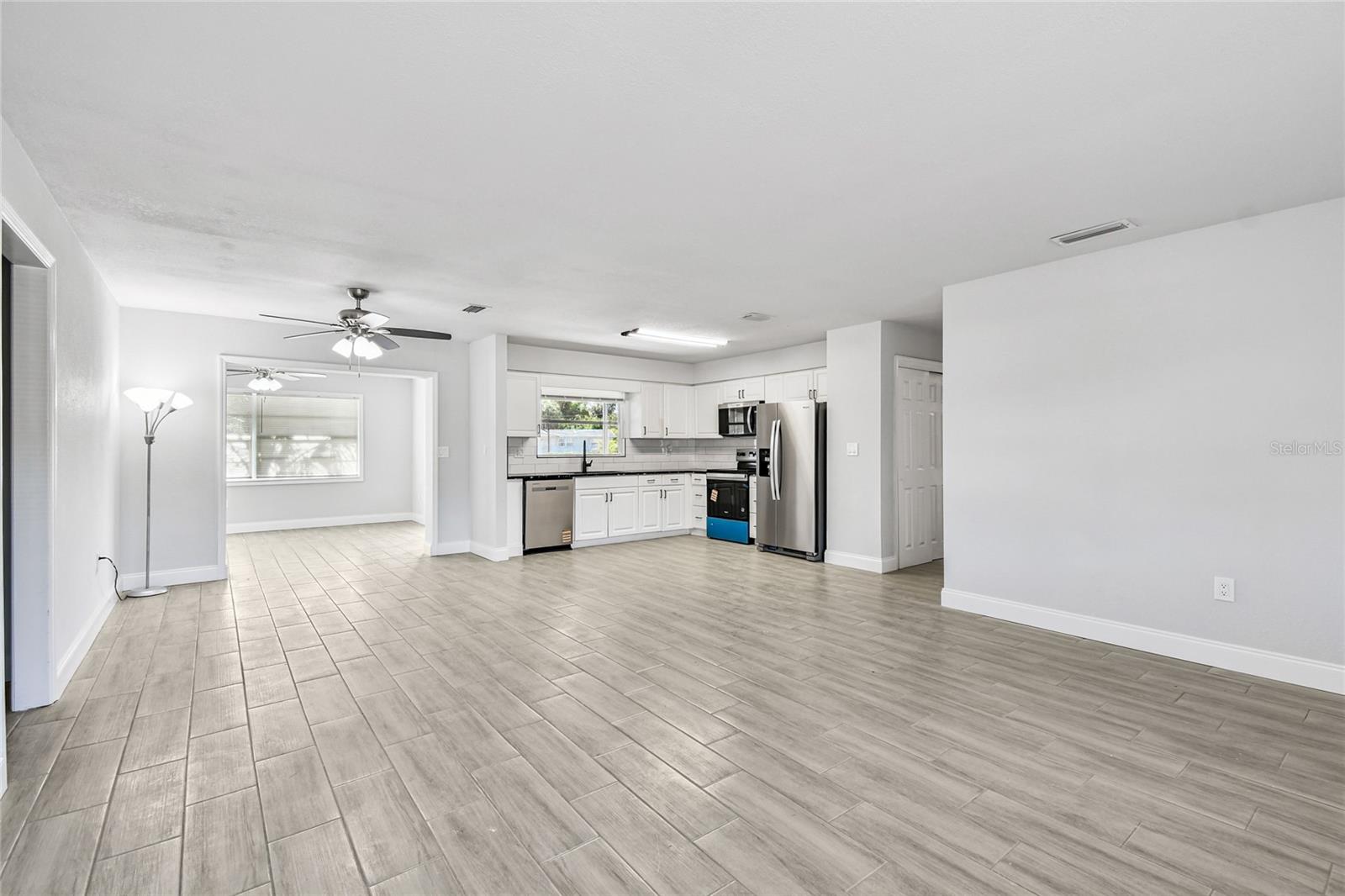 LAKE PARK - Residential