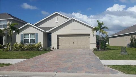 2625 MANZILLA LANE CAPE CORAL FL 33909