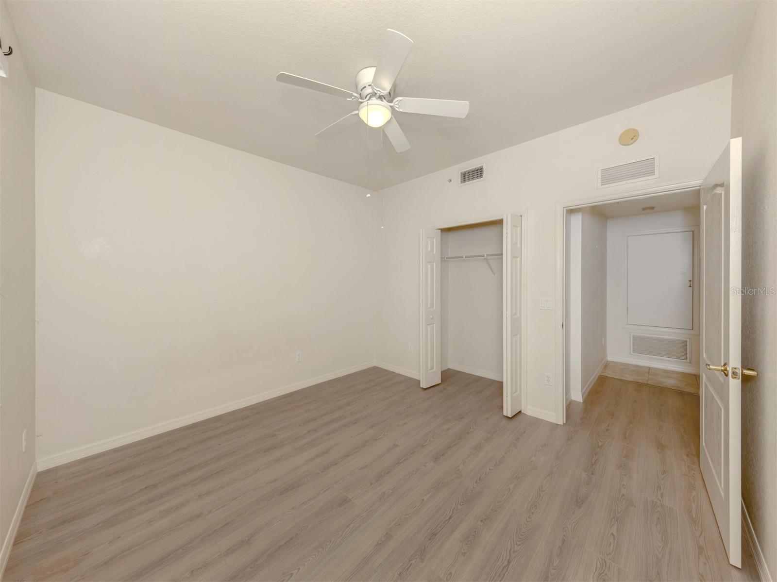 CASA DI AMICI - Residential Lease