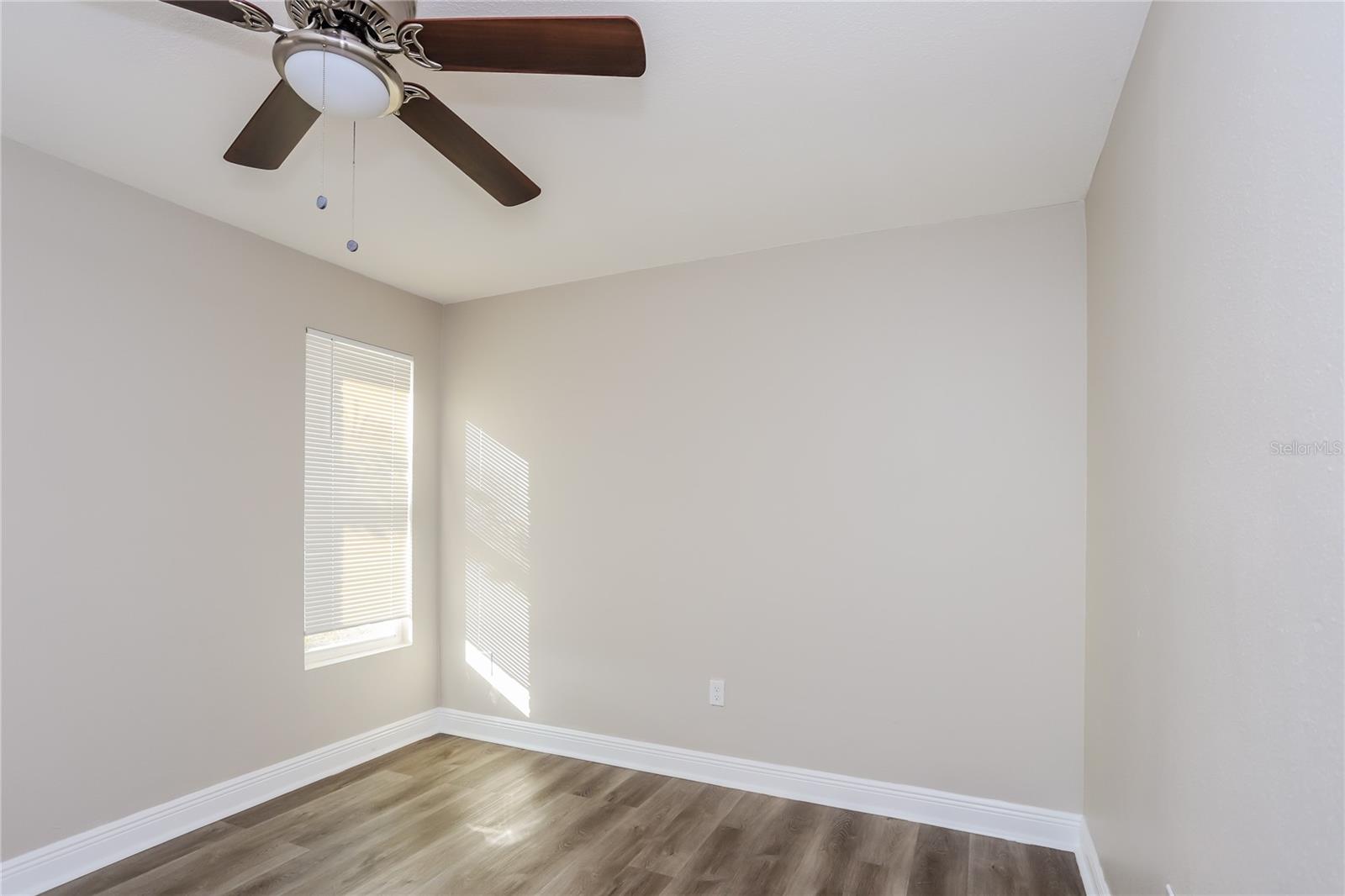 SEVEN SPGS HOMES - Residential Lease