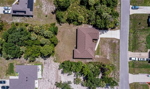 A home in NORTH PORT