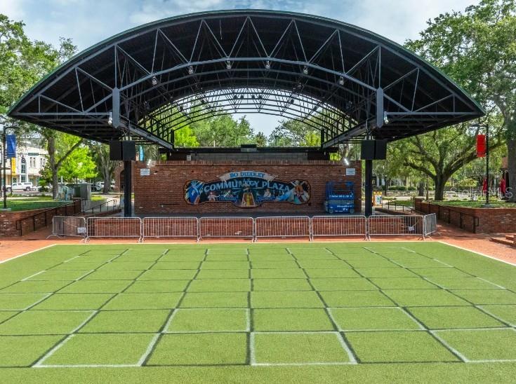 BRIARWOOD - Residential