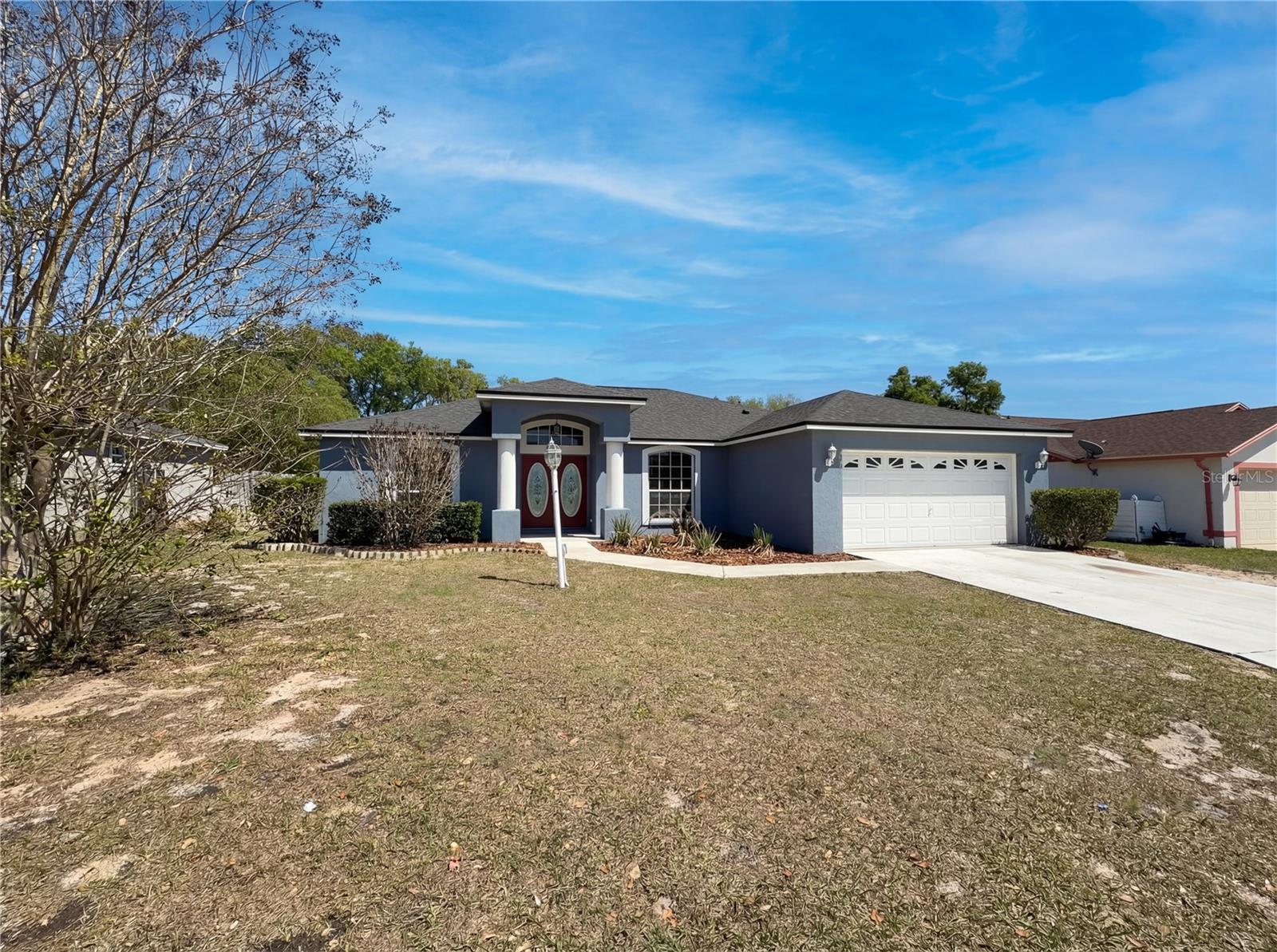 HAMPTON POINTE - Residential