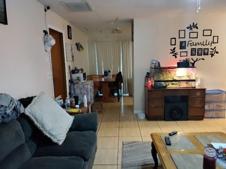 Florida Shores 01 - Residential