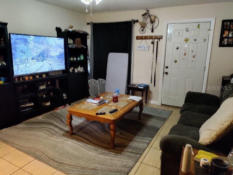 Florida Shores 01 - Residential