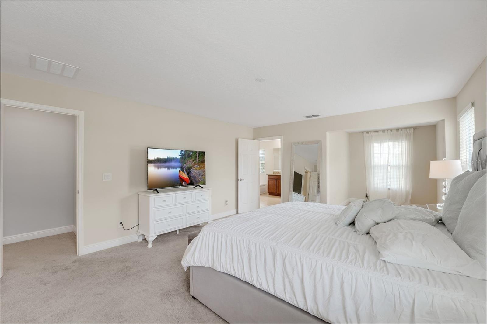 BLACK LAKE PRESERVE - Residential