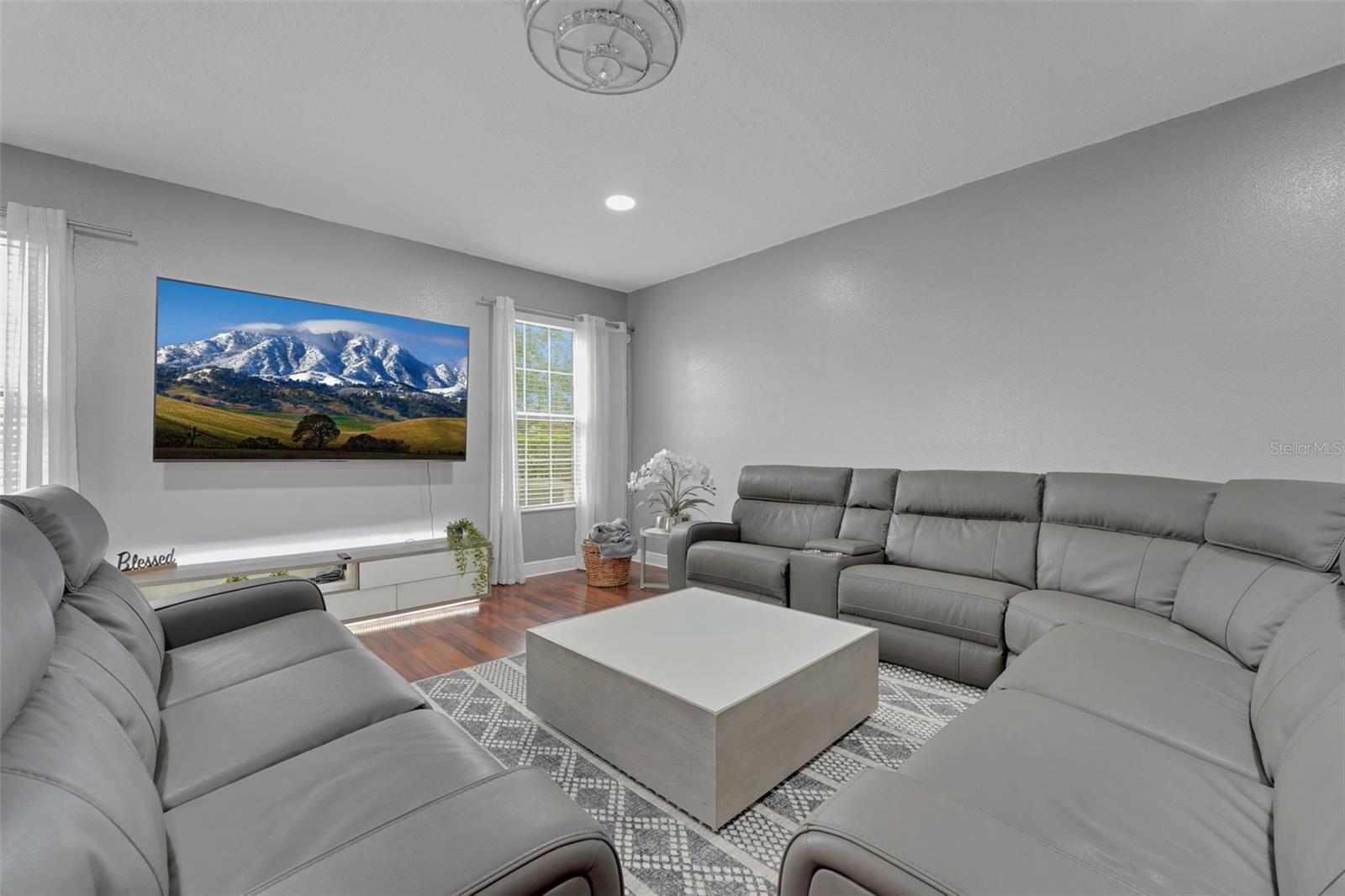 BLACK LAKE PRESERVE - Residential