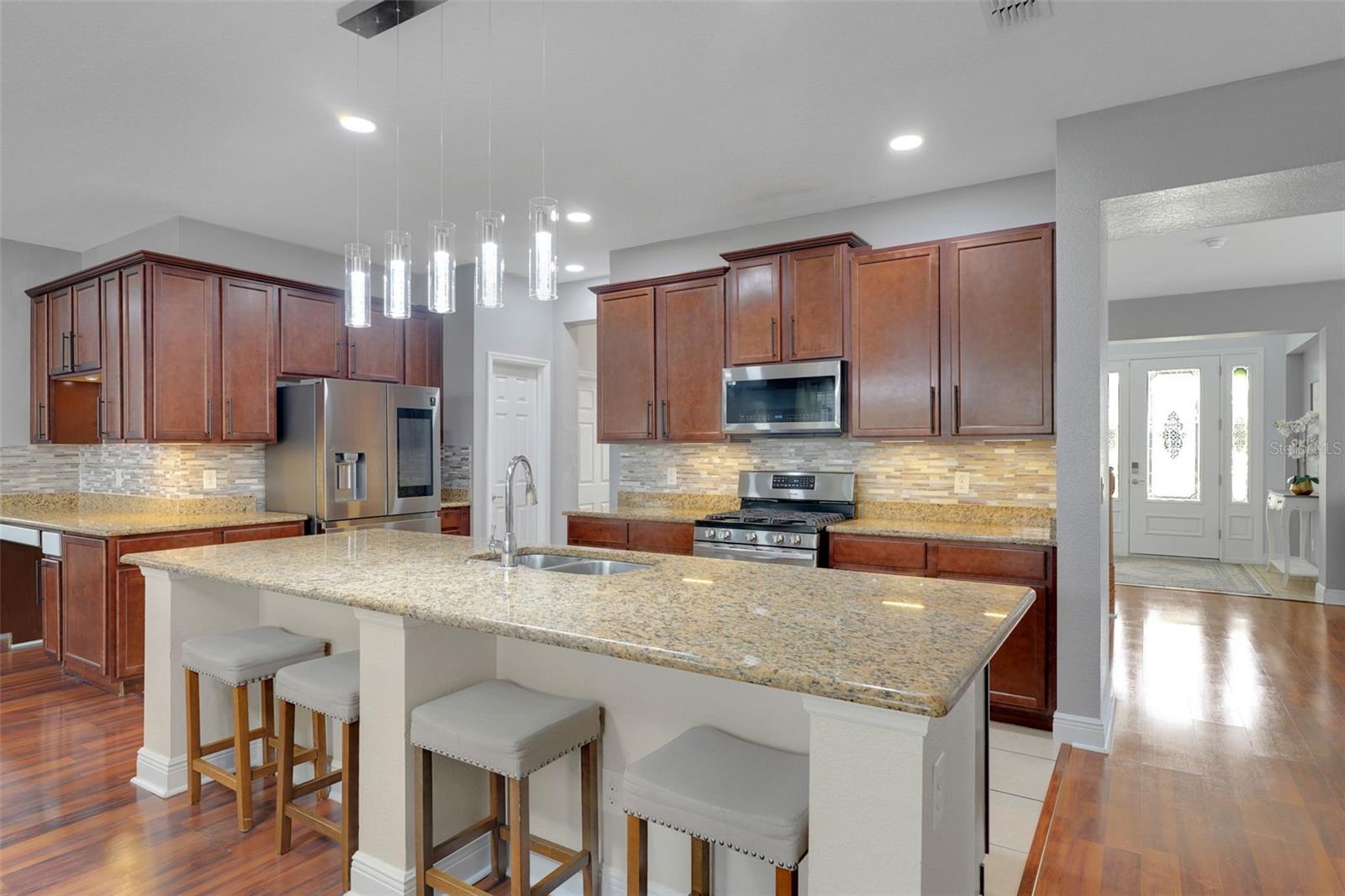 BLACK LAKE PRESERVE - Residential