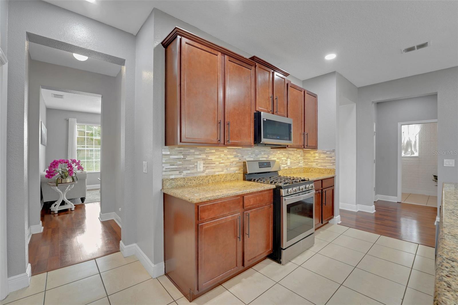 BLACK LAKE PRESERVE - Residential