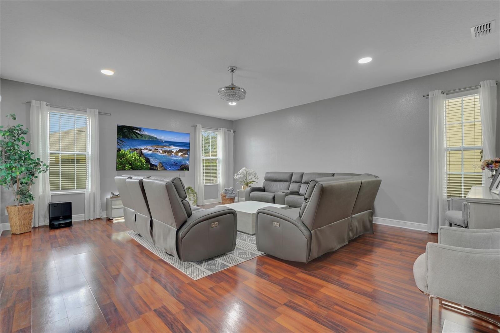 BLACK LAKE PRESERVE - Residential