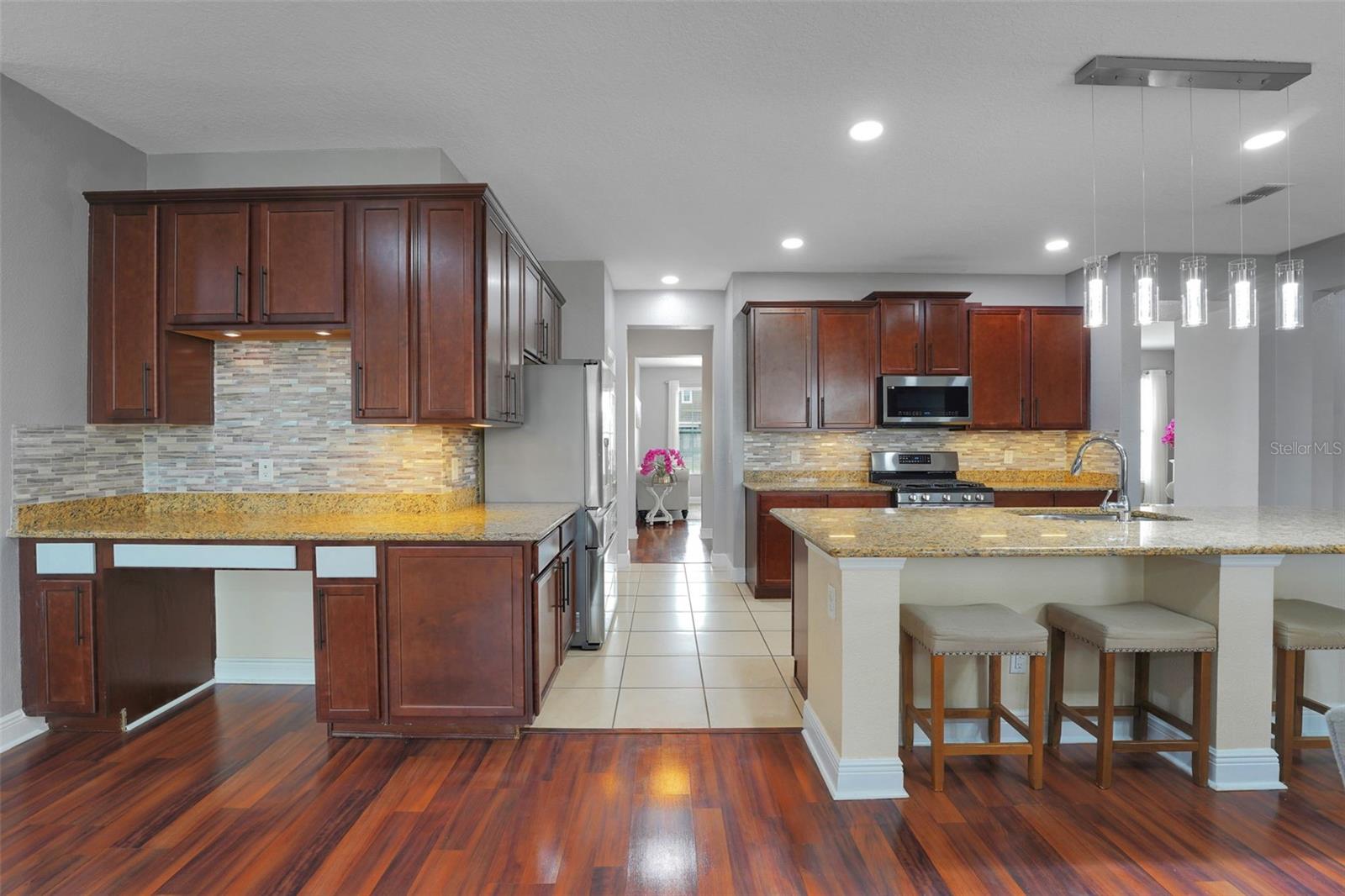 BLACK LAKE PRESERVE - Residential