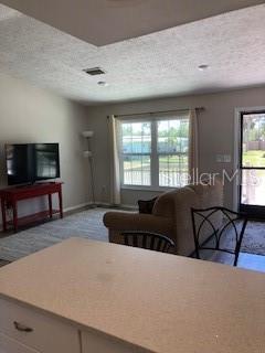 MOBILE CITY - Residential Lease