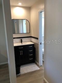 MOBILE CITY - Residential Lease