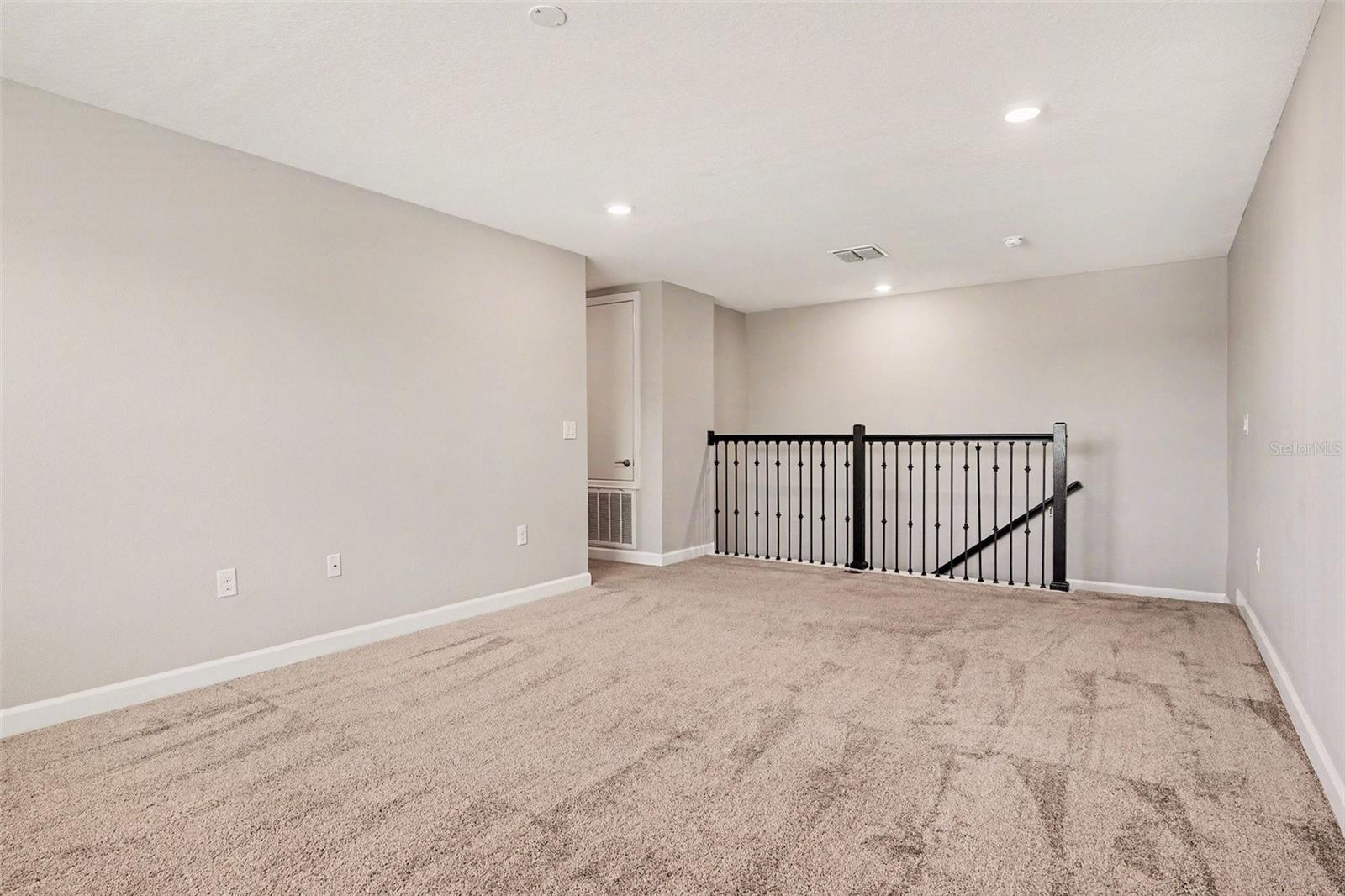 DRAYTON-PRESTON WOODS/PROVIDEN - Residential