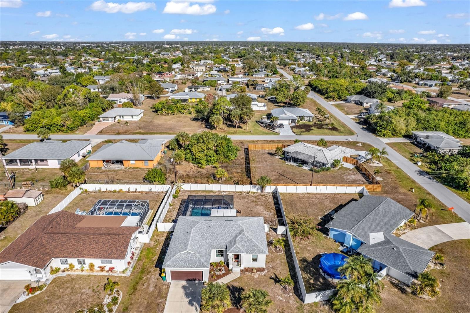 PORT CHARLOTTE SUB SEC 10 - Residential