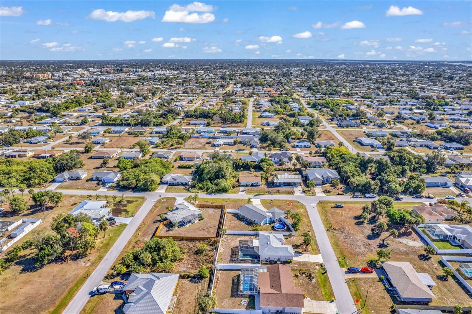 PORT CHARLOTTE SUB SEC 10 - Residential