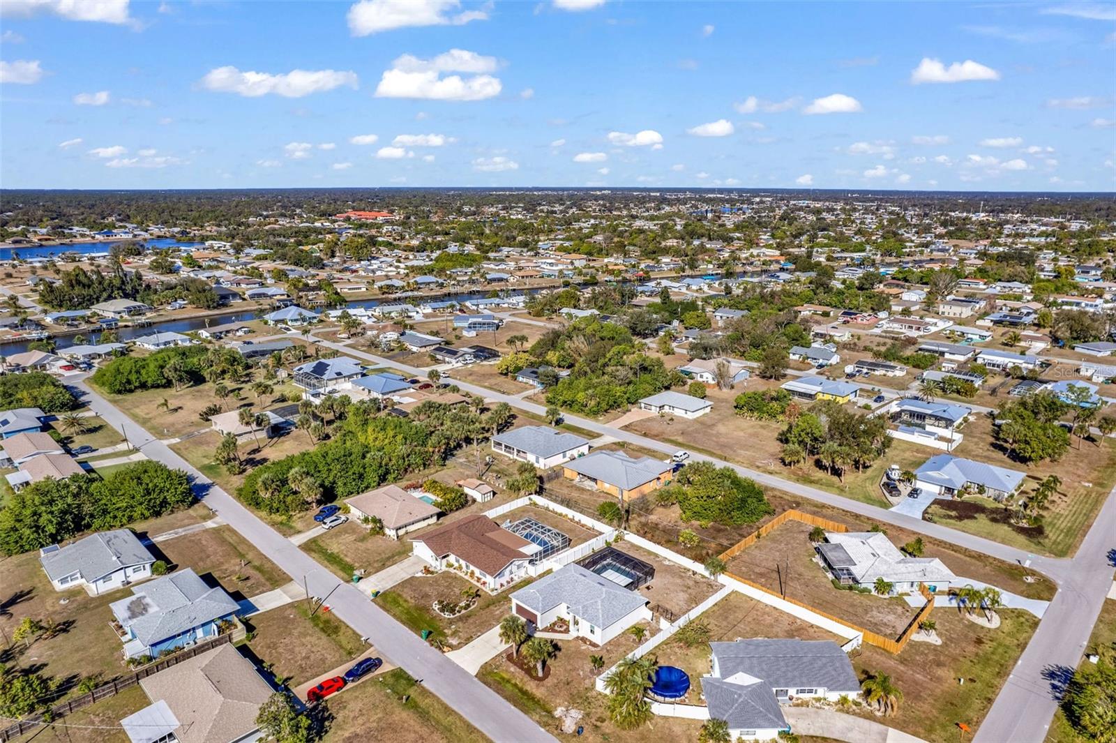 PORT CHARLOTTE SUB SEC 10 - Residential