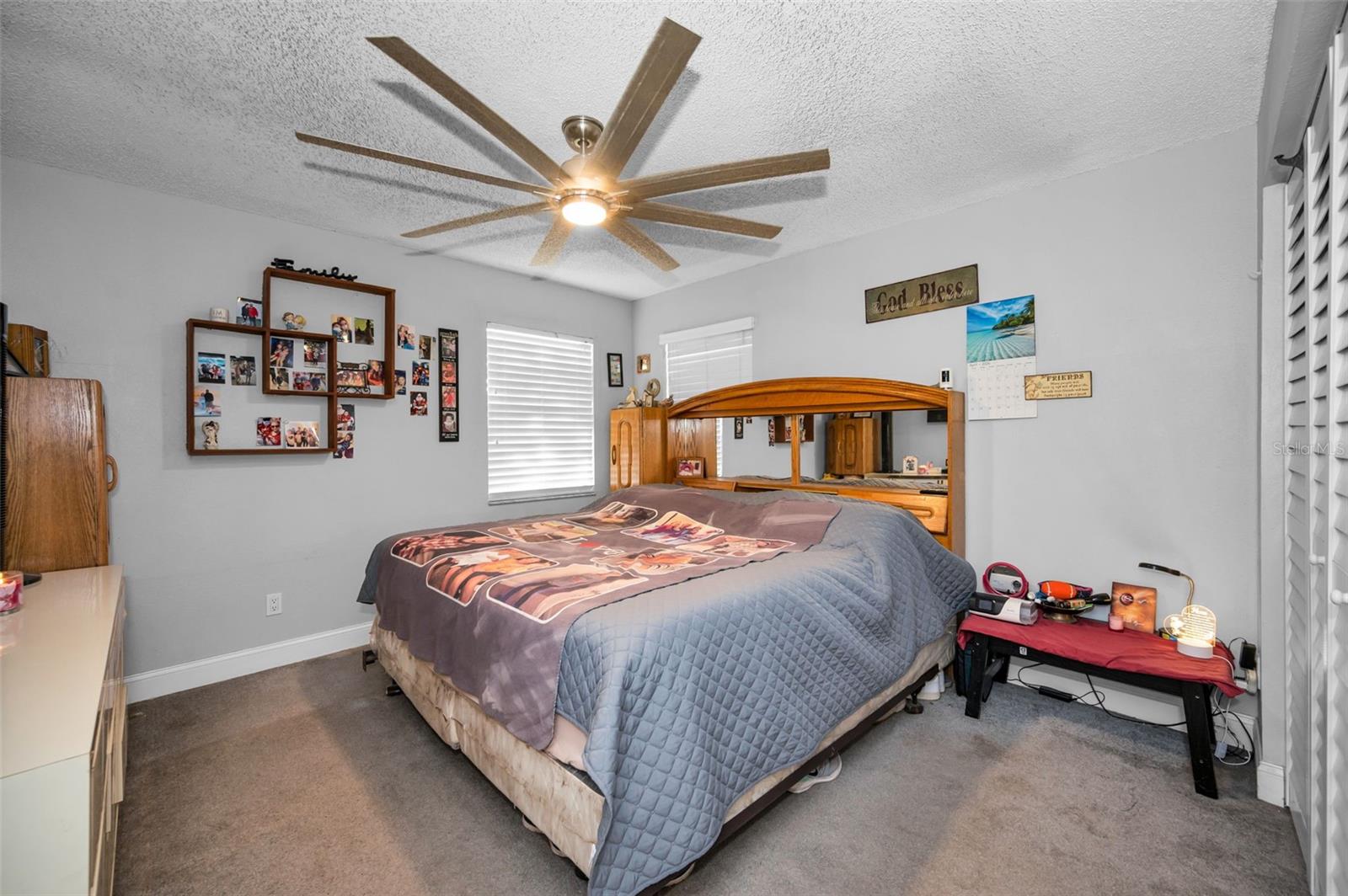 SHADOW OAKS - Residential