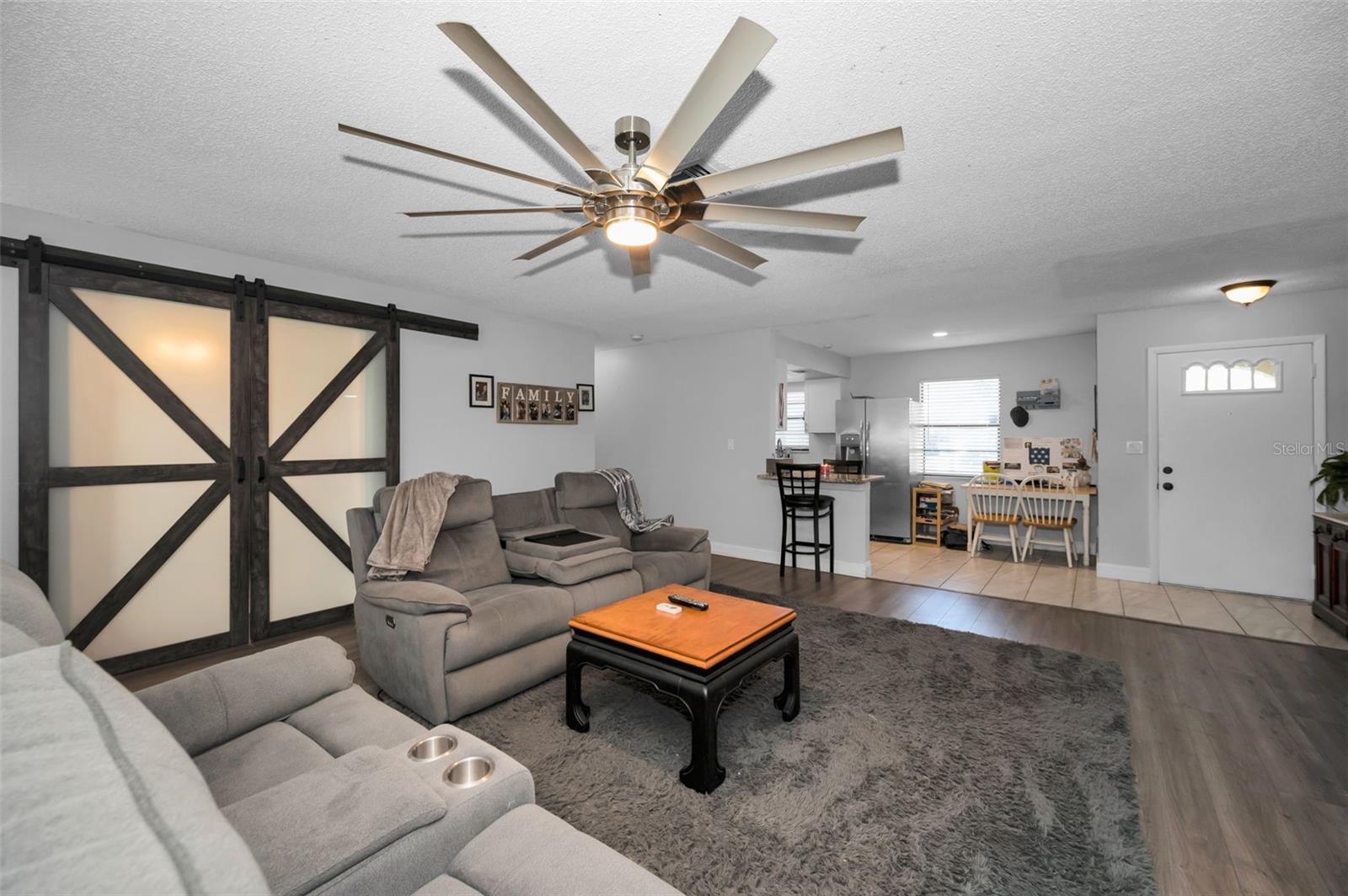 SHADOW OAKS - Residential