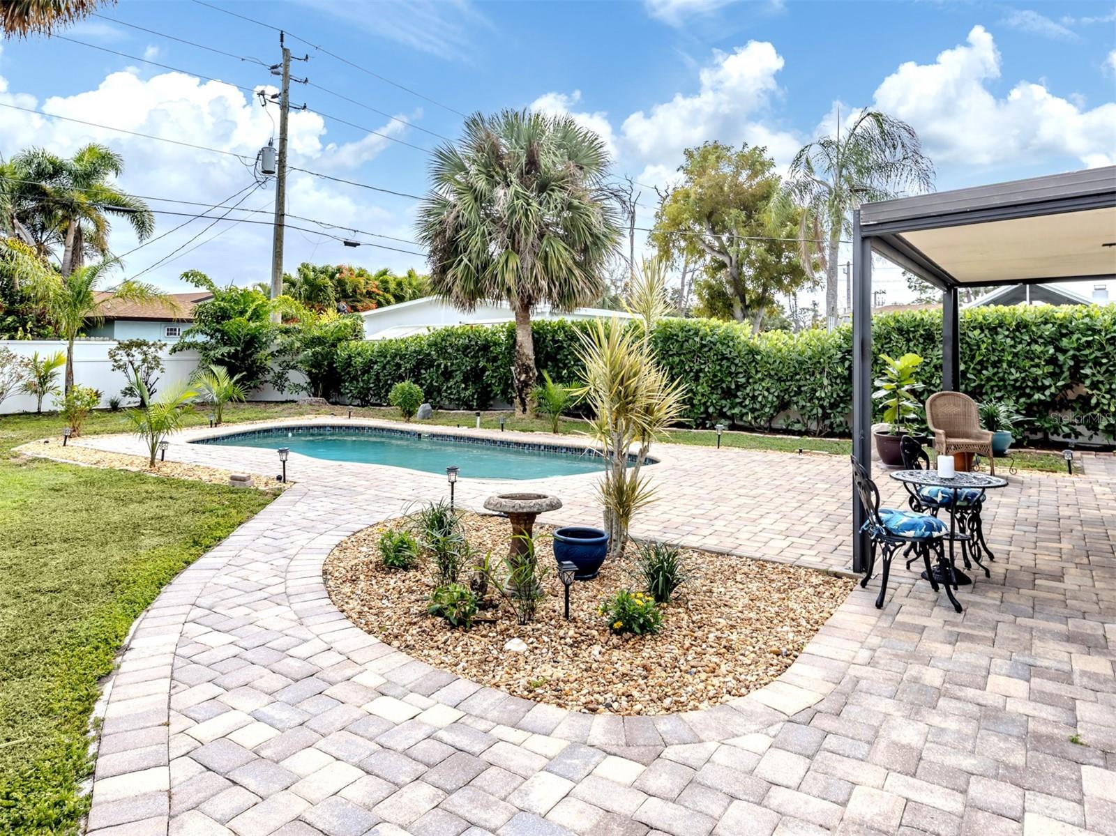 SOUTH VENEZIA PARK - Residential