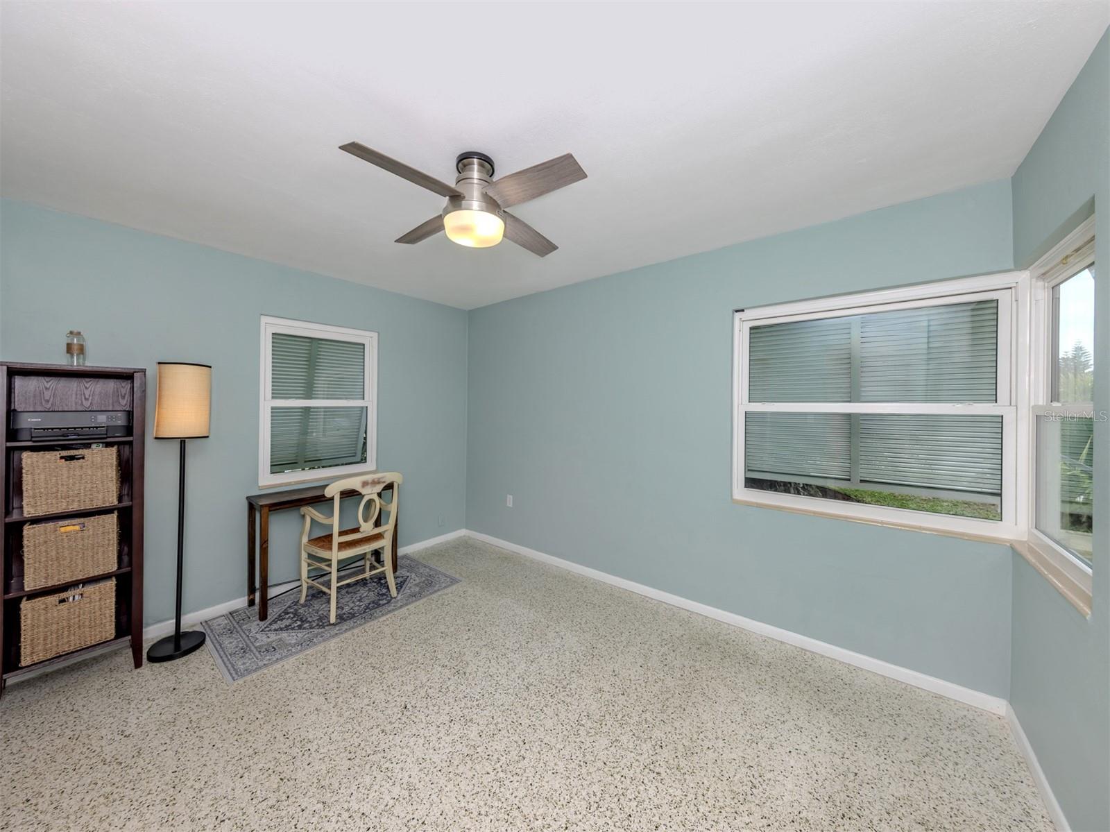 SOUTH VENEZIA PARK - Residential