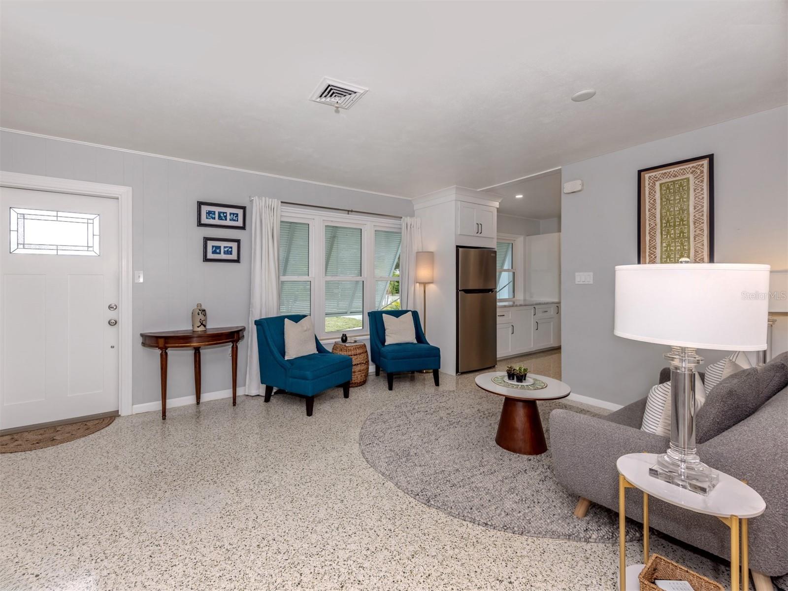 SOUTH VENEZIA PARK - Residential