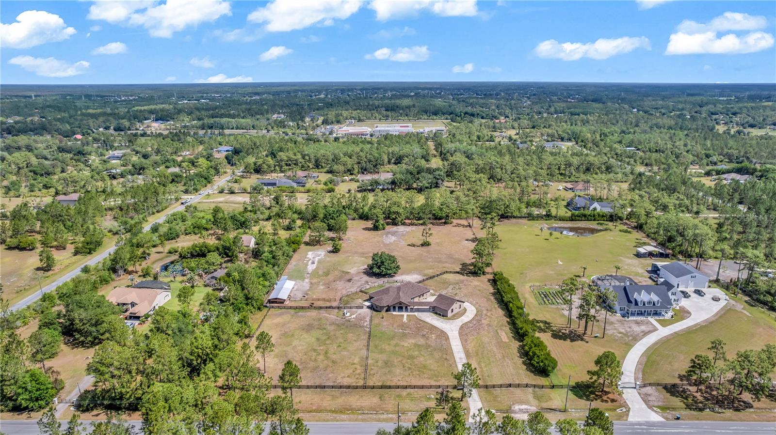 WEDGEFIELD - Residential