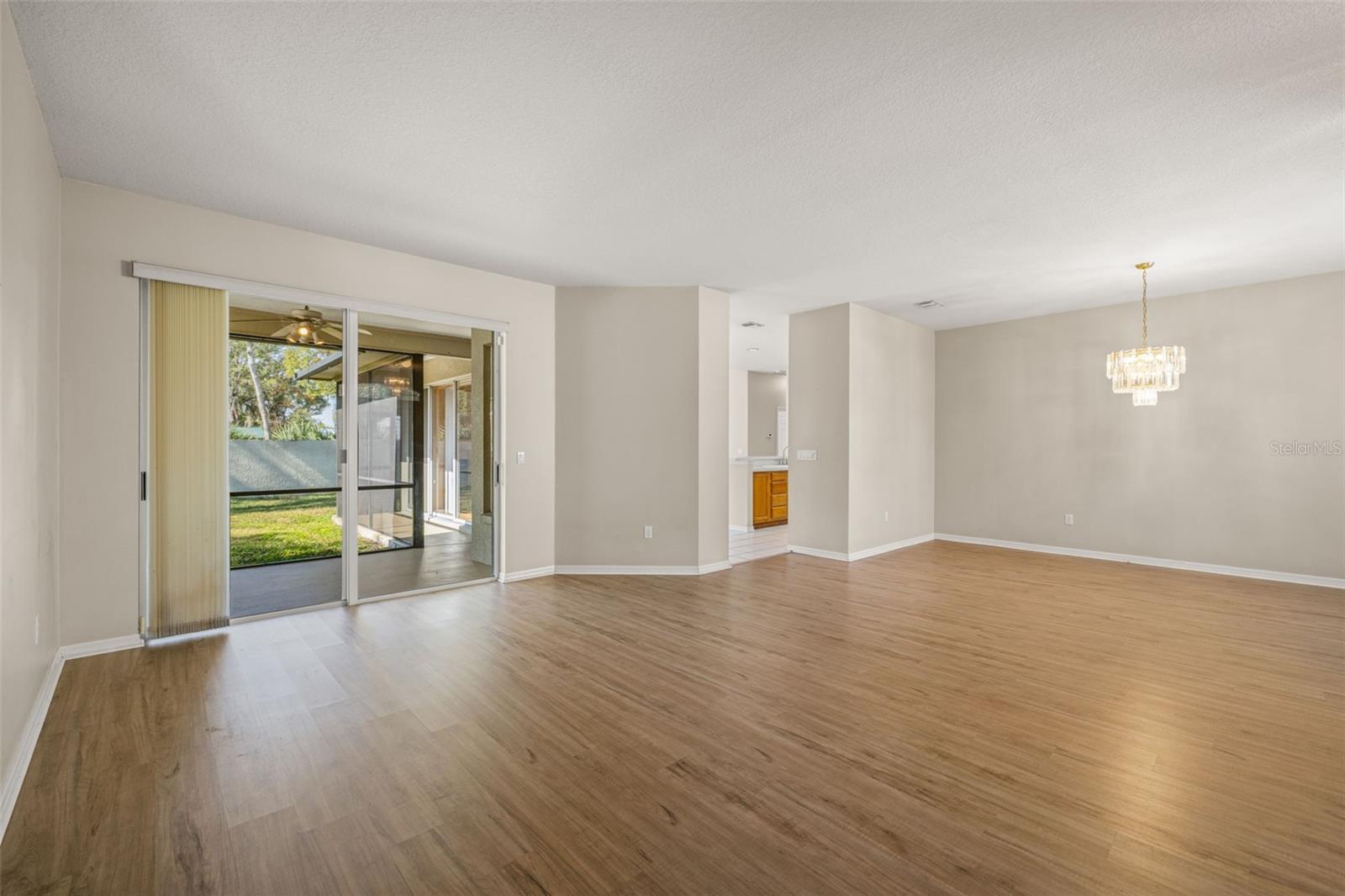 WOODRIDGE - Residential