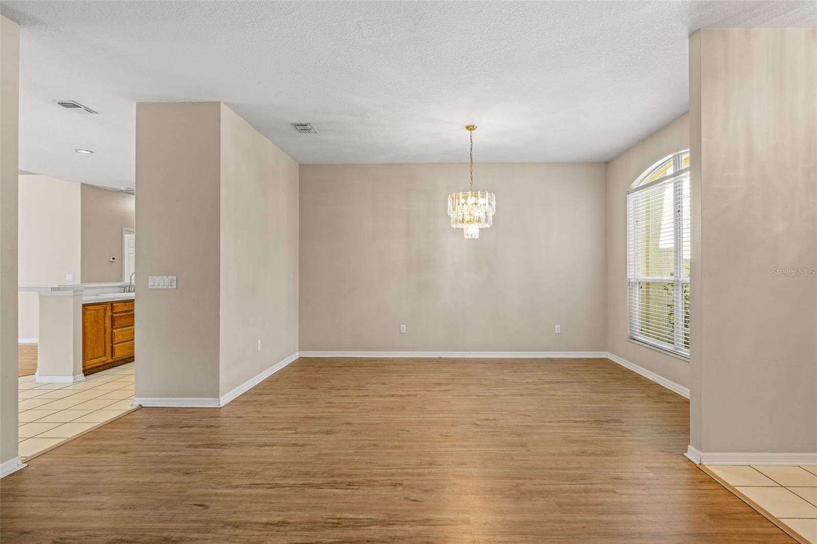 WOODRIDGE - Residential