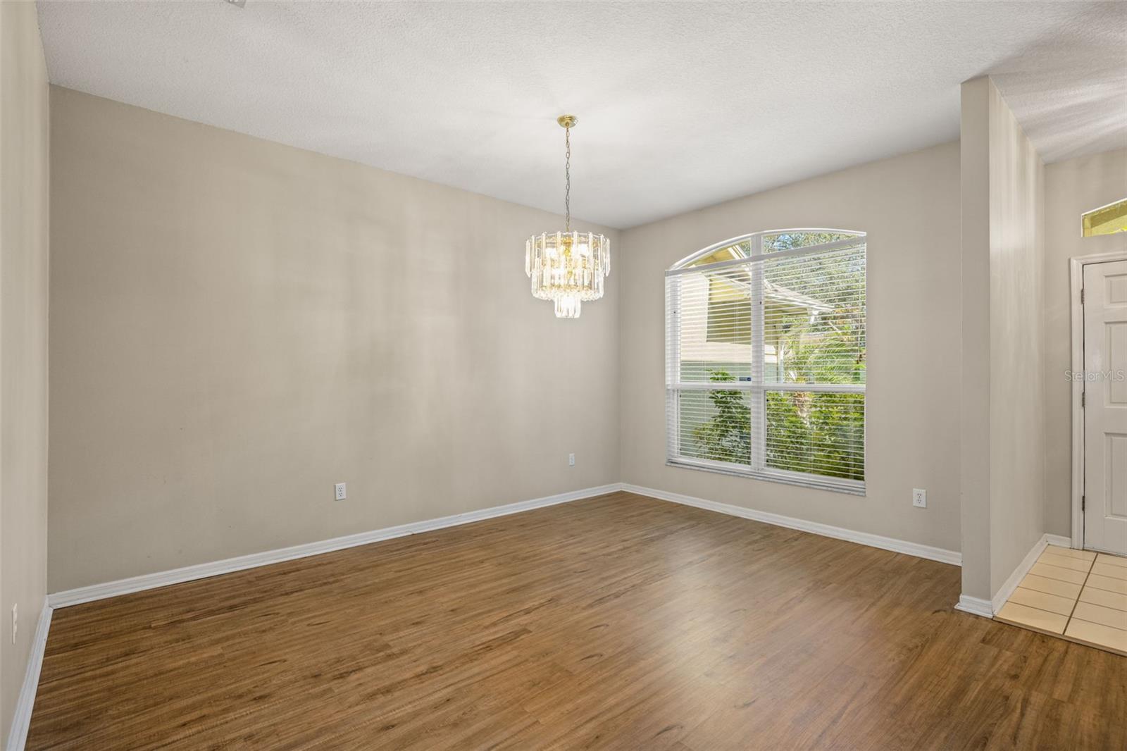 WOODRIDGE - Residential