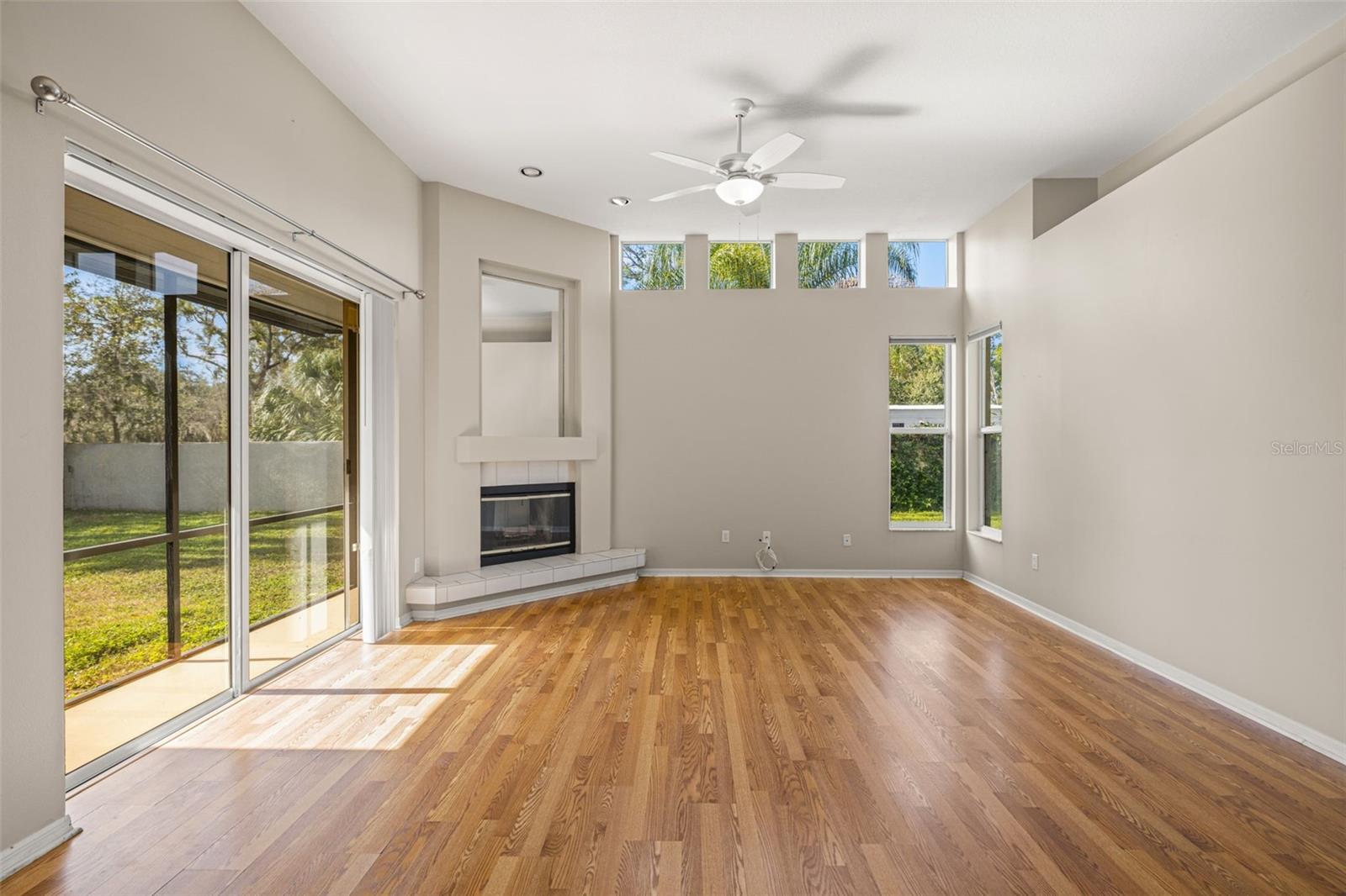 WOODRIDGE - Residential