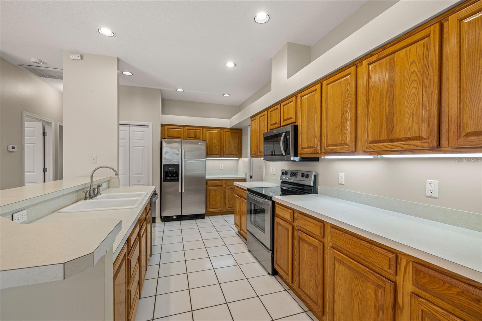 WOODRIDGE - Residential