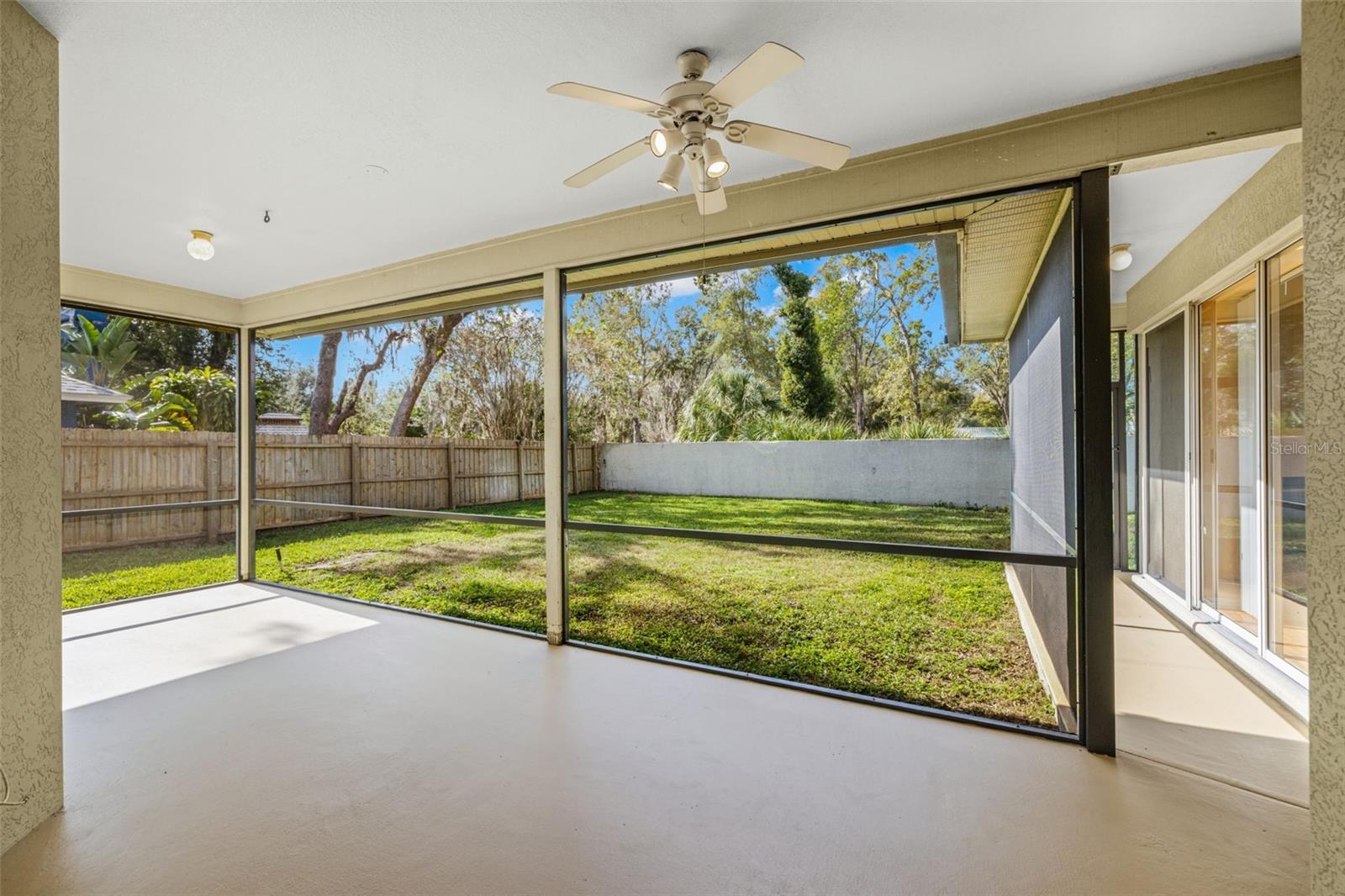 WOODRIDGE - Residential