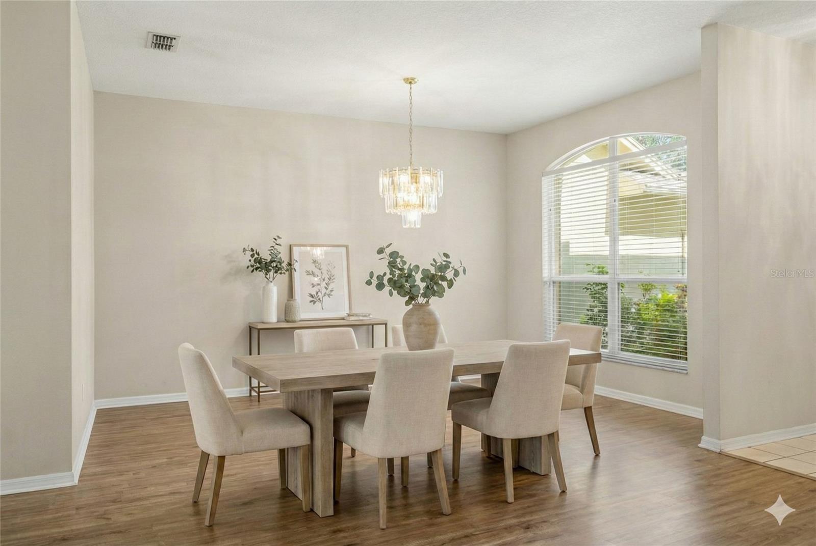 WOODRIDGE - Residential