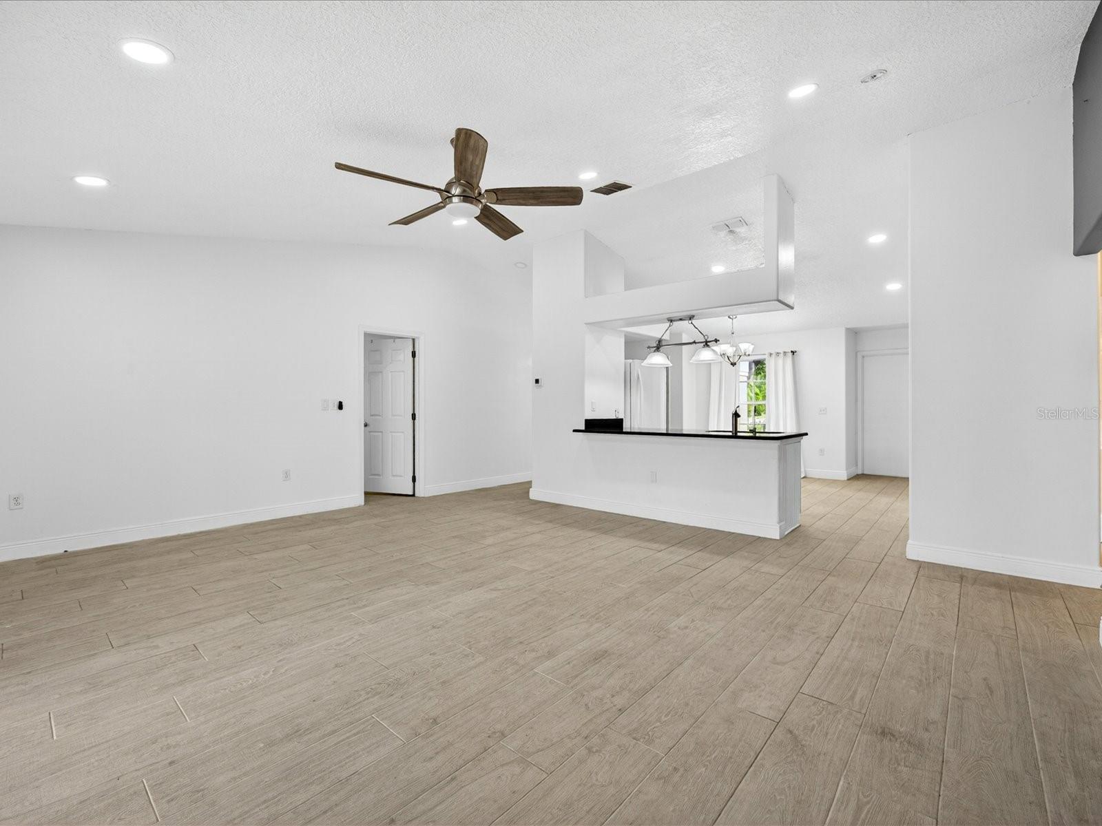 703 SUNRIDGE WOODS BOULEVARD