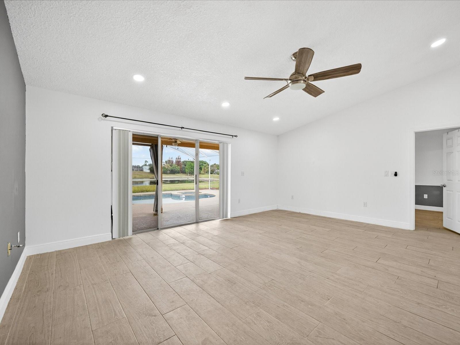 SUNRIDGE WOODS PH 03 - Residential