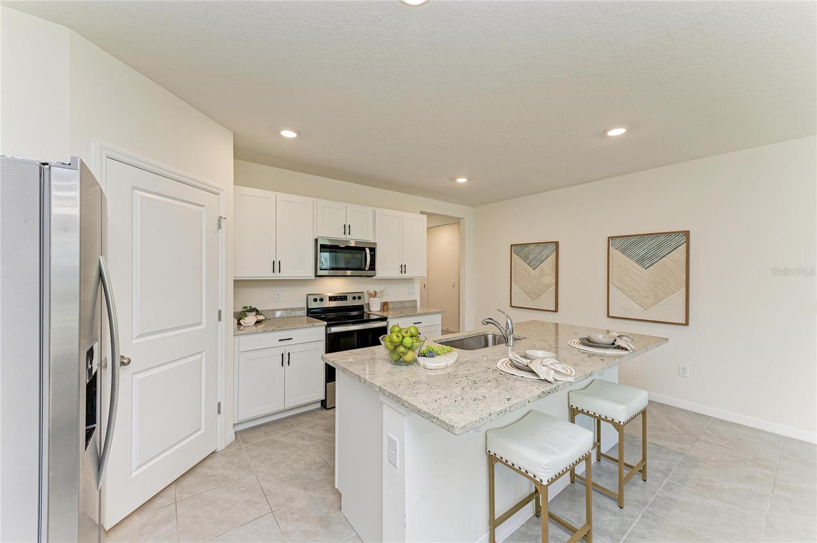 RYE CROSSING - Residential